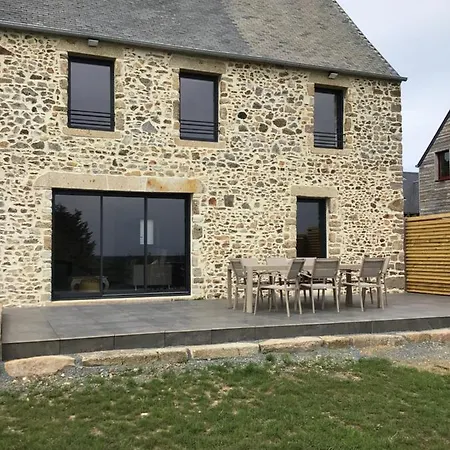 Hébergement de vacances Grange Rénovée à Neuf Avec Vue Sur La Baie *