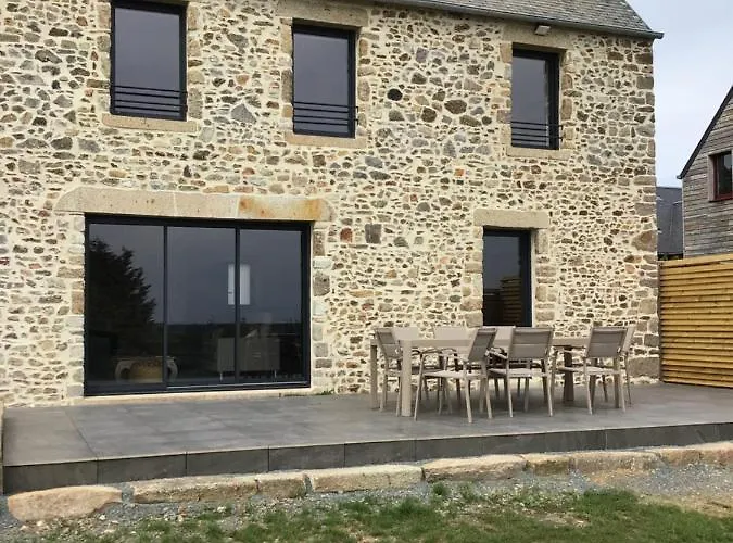 Prázdninový dům Grange Renovee A Neuf Avec Vue Sur La Baie *